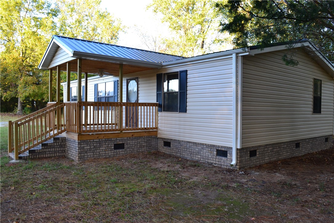 201 Hall Road Iva, SC 29655 - Photo 4 of 16