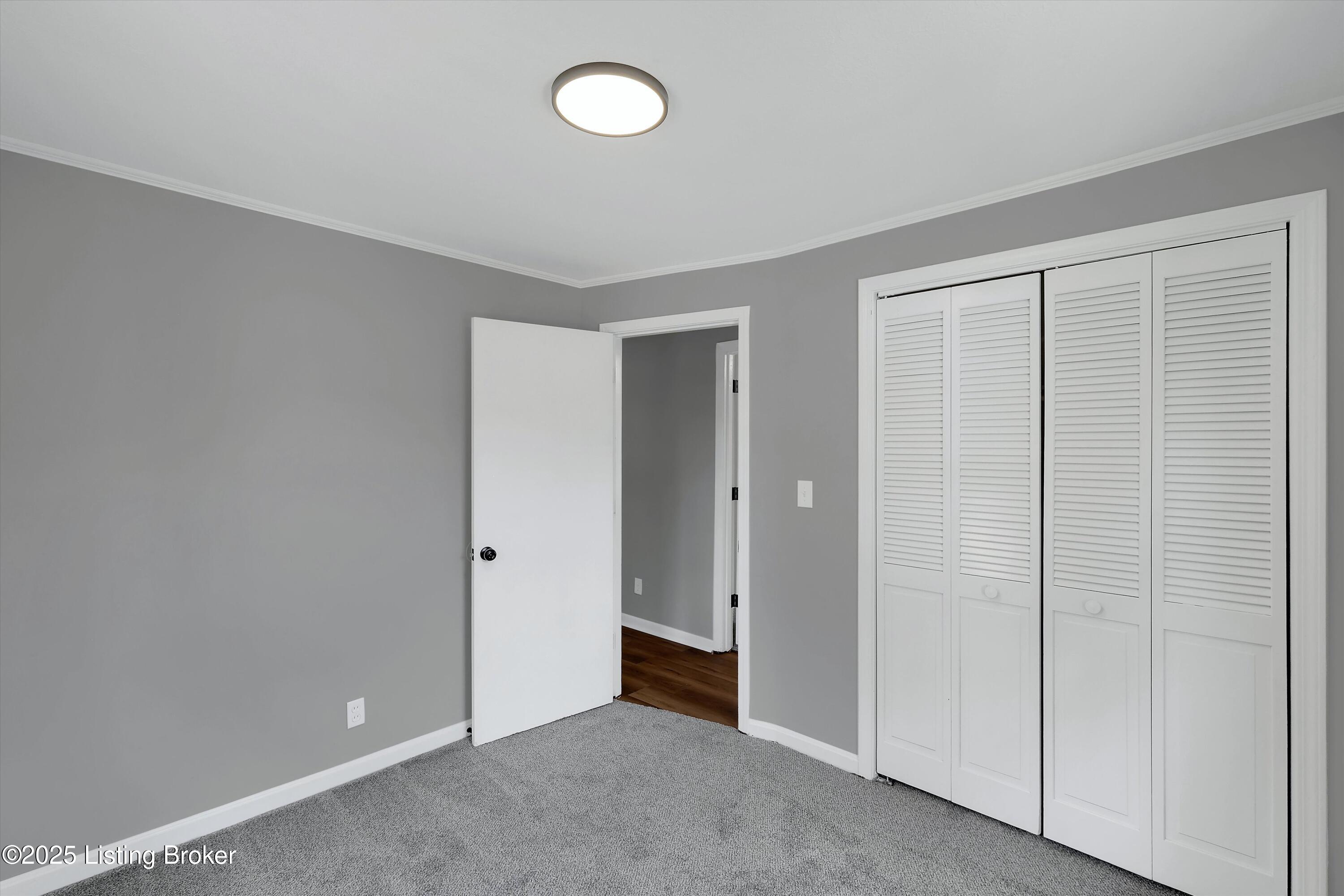 6509 Delton Road Louisville, KY 40258 - Photo 23 of 35 Double closet
