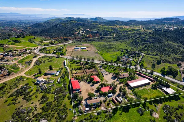 $1,500,000 | 19030 Santa Rosa Mine Road, Perris, CA 92570