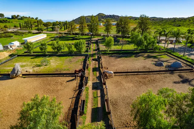 $1,500,000 | 19030 Santa Rosa Mine Road, Perris, CA 92570