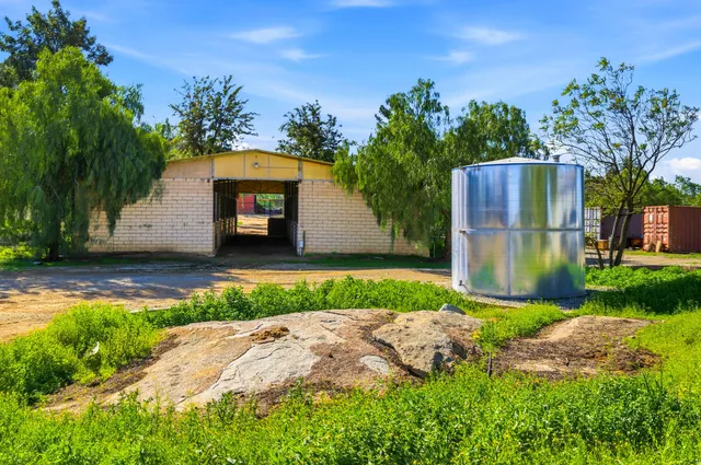 $1,500,000 | 19030 Santa Rosa Mine Road, Perris, CA 92570