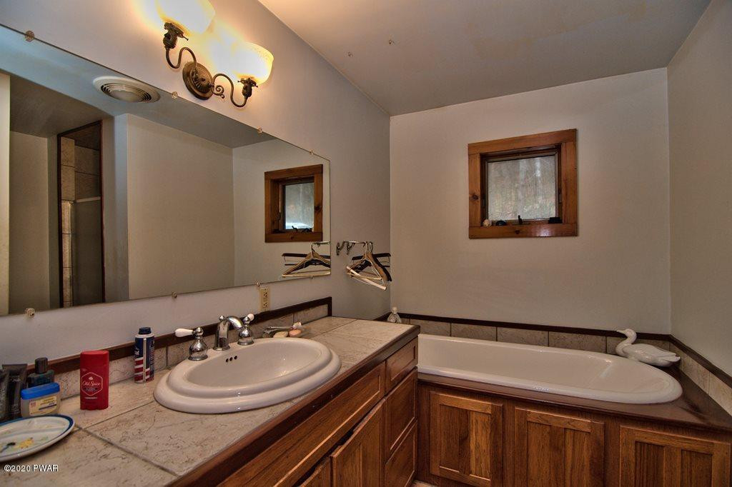 1020 Stockport Road Lake Como, PA 18437 - Photo 14 of 65 BATHROOM