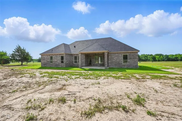 $467,000 | 1146 Grison Circle, Corsicana, TX 75109