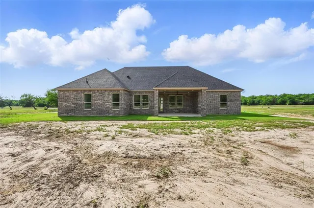 $467,000 | 1146 Grison Circle, Corsicana, TX 75109