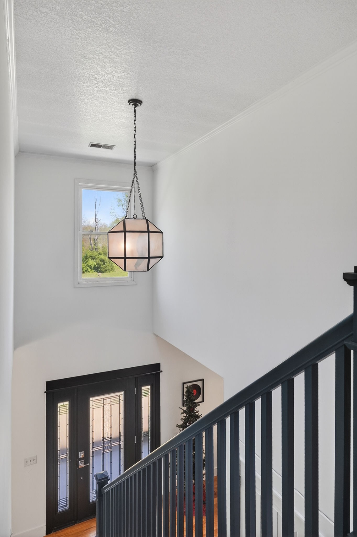 302 Ligon Street Baxter, TN 38544 - Photo 34 of 68 a view of a hallway with windows