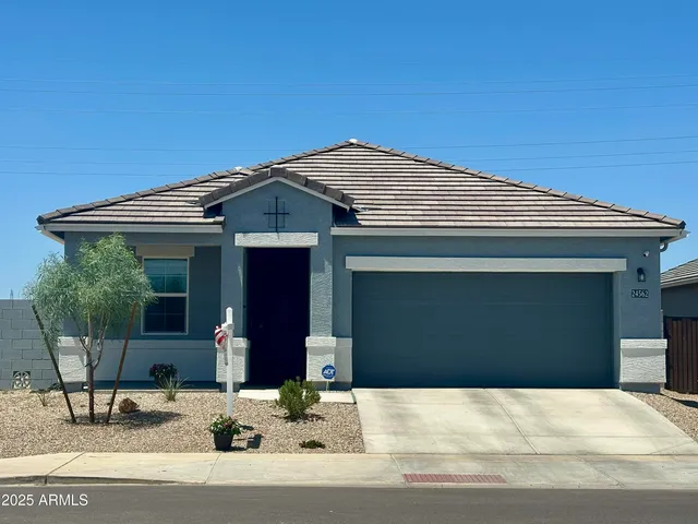 $2,000 | 24562 West Raymond Street, Buckeye, AZ 85326