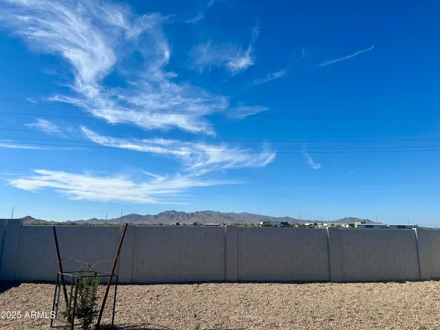 $2,000 | 24562 West Raymond Street, Buckeye, AZ 85326