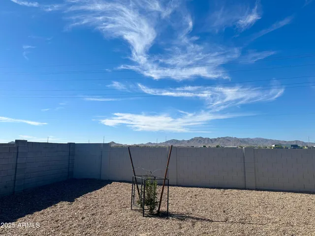 $2,000 | 24562 West Raymond Street, Buckeye, AZ 85326