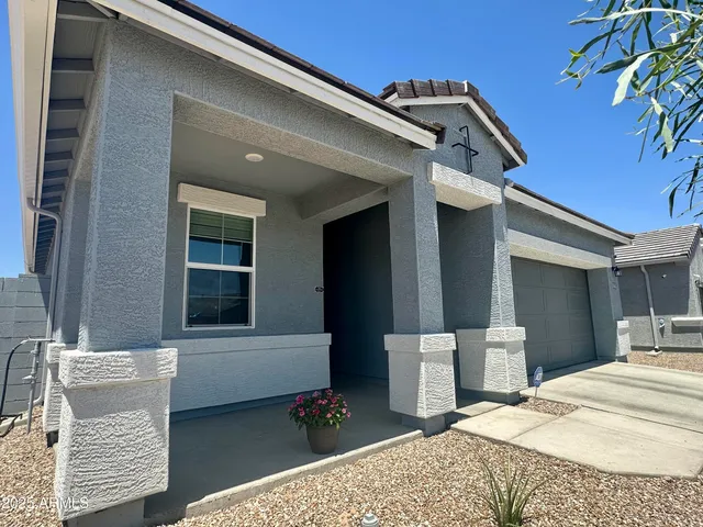 $2,000 | 24562 West Raymond Street, Buckeye, AZ 85326