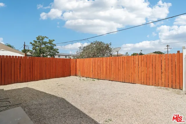 $978,800 | 1675 East 111th Street, Los Angeles, CA 90059