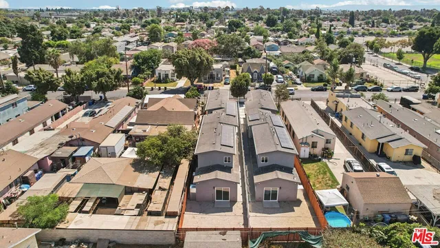 $978,800 | 1675 East 111th Street, Los Angeles, CA 90059