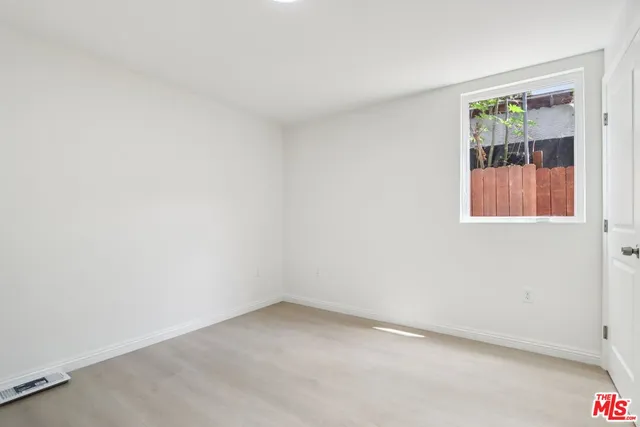 $978,800 | 1675 East 111th Street, Los Angeles, CA 90059