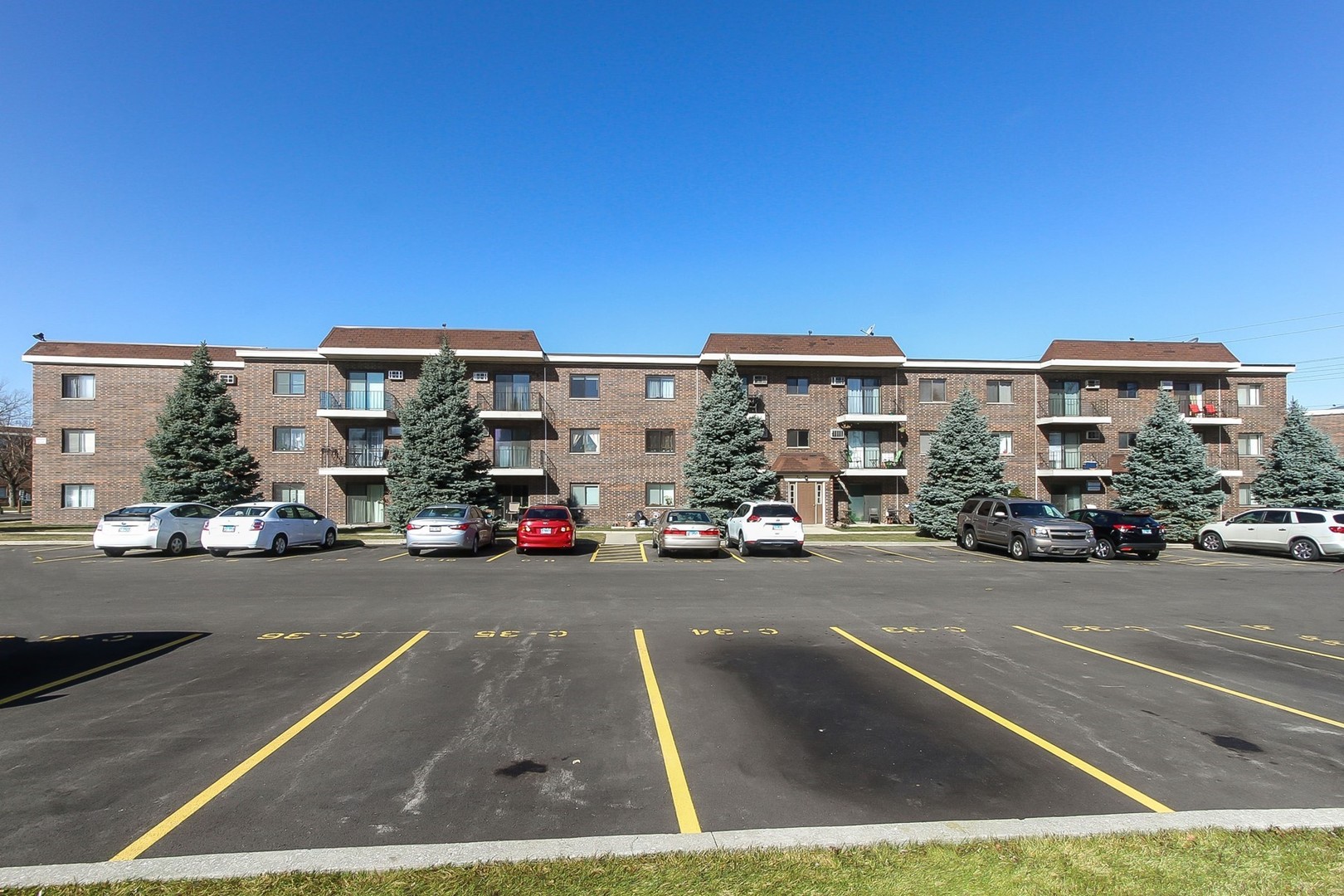 966 North Rohlwing Road, Unit 201A Addison, IL 60101 - Photo 1 of 24