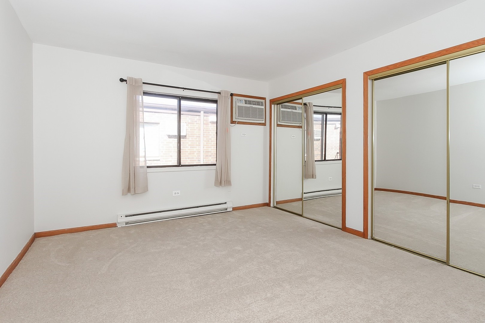 966 North Rohlwing Road, Unit 201A Addison, IL 60101 - Photo 16 of 24
