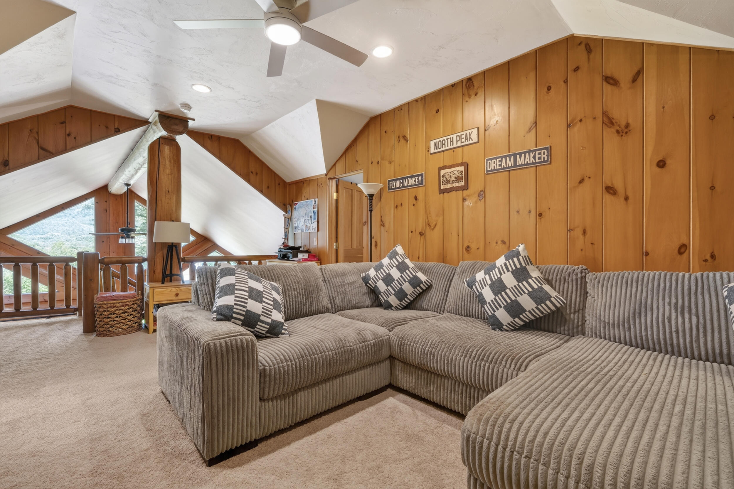 18 Franklin Road, Unit 4 Newry, ME 04261 - Photo 33 of 65 53_18franklin-45