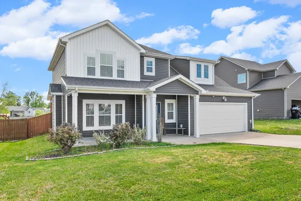 $2,200 | 1116 Eagle's View Drive, Clarksville, TN 37040