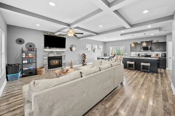 $2,200 | 1116 Eagle's View Drive, Clarksville, TN 37040