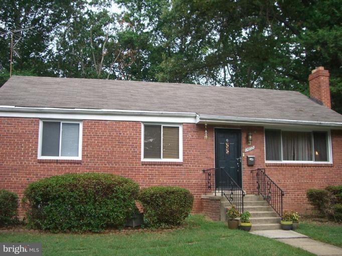 3802 Ridge Road Annandale, VA 22003 - Photo 1 of 18 Exterior (Main)