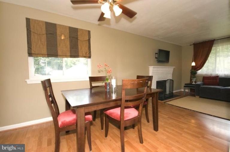3802 Ridge Road Annandale, VA 22003 - Photo 2 of 18 Dining Room