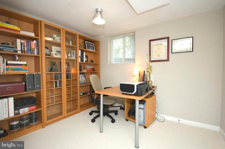 3802 Ridge Road Annandale, VA 22003 - Photo 14 of 18 Bedroom #5
