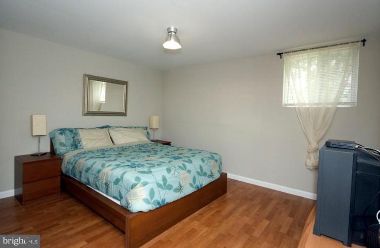 3802 Ridge Road Annandale, VA 22003 - Photo 10 of 18 Bedroom #4