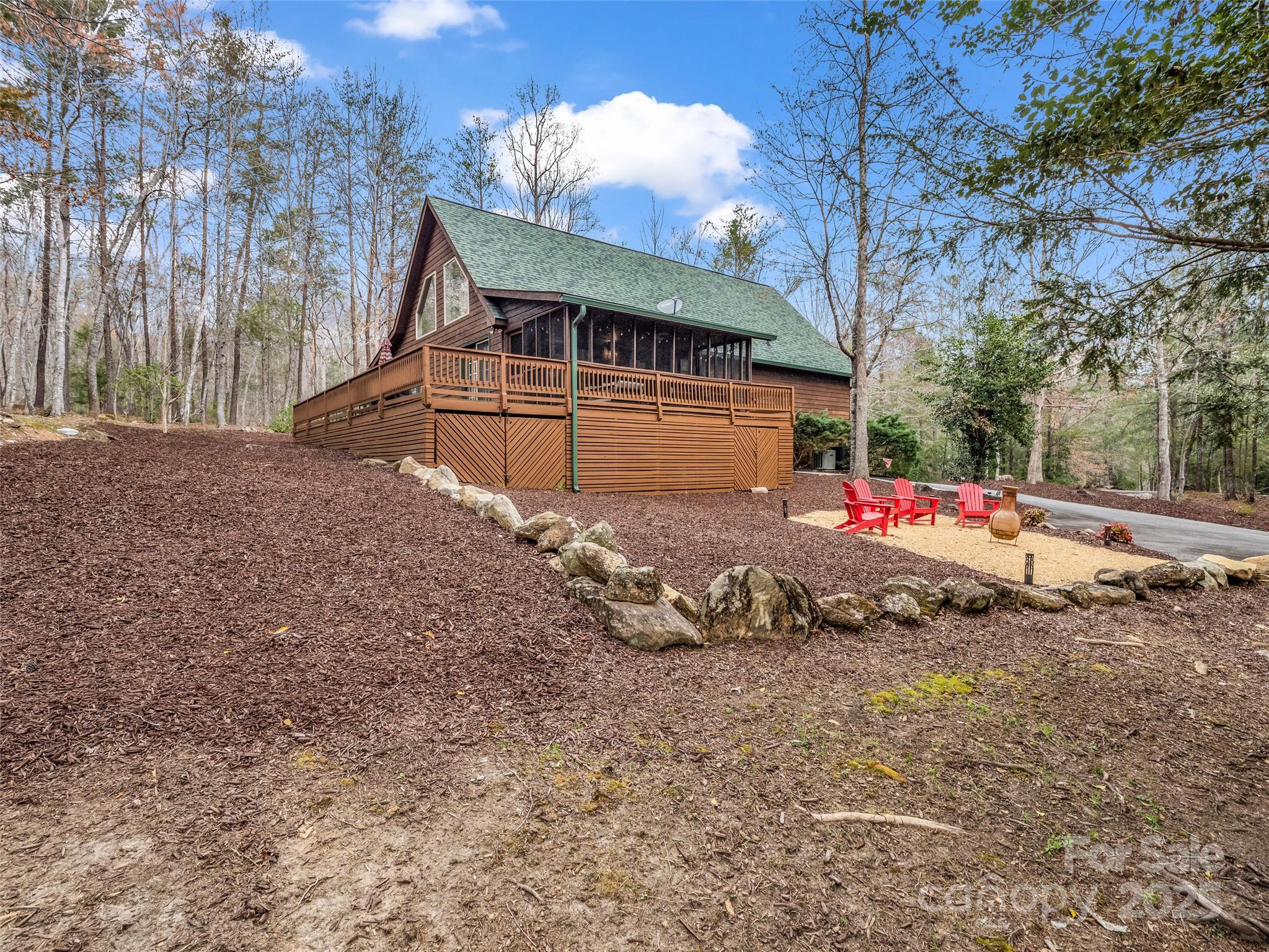 145 Quail Ridge Road Lake Lure, NC 28746 - Photo 3 of 48 Gallery Image 3