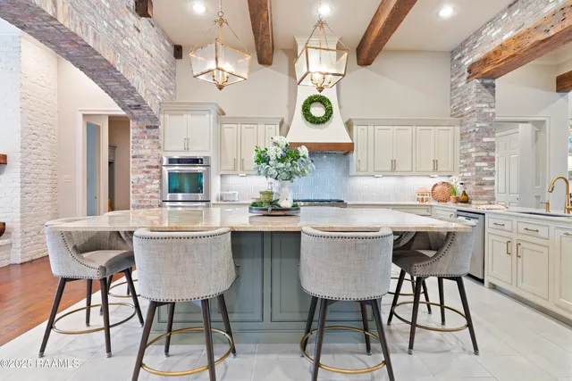 $1,388,000 | 301 Opus One Drive, Broussard, LA 70518