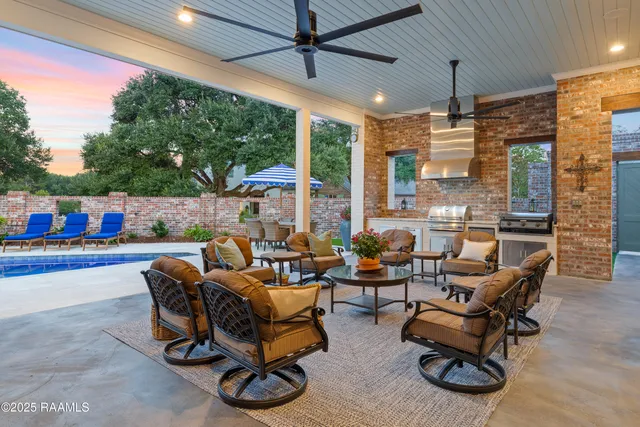 $1,388,000 | 301 Opus One Drive, Broussard, LA 70518