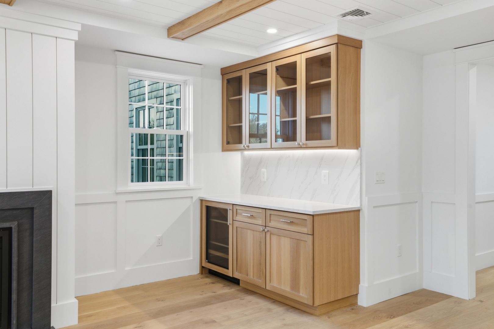 6 Mariner Way Nantucket, MA 02554 - Photo 10 of 31 a view of an empty room with a window