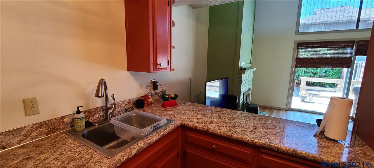 3770 Auburn Road Northeast Salem, OR 97301 - Photo 12 of 22