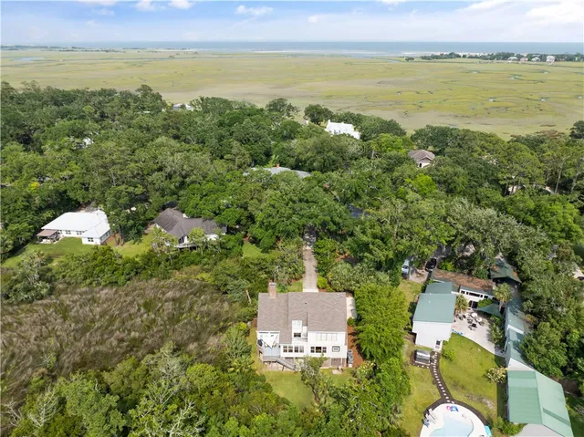 $999,900 | 207 Military Road, St. Simons Island, GA 31522