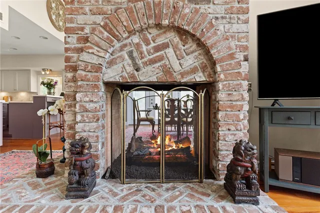 $999,900 | 207 Military Road, St. Simons Island, GA 31522