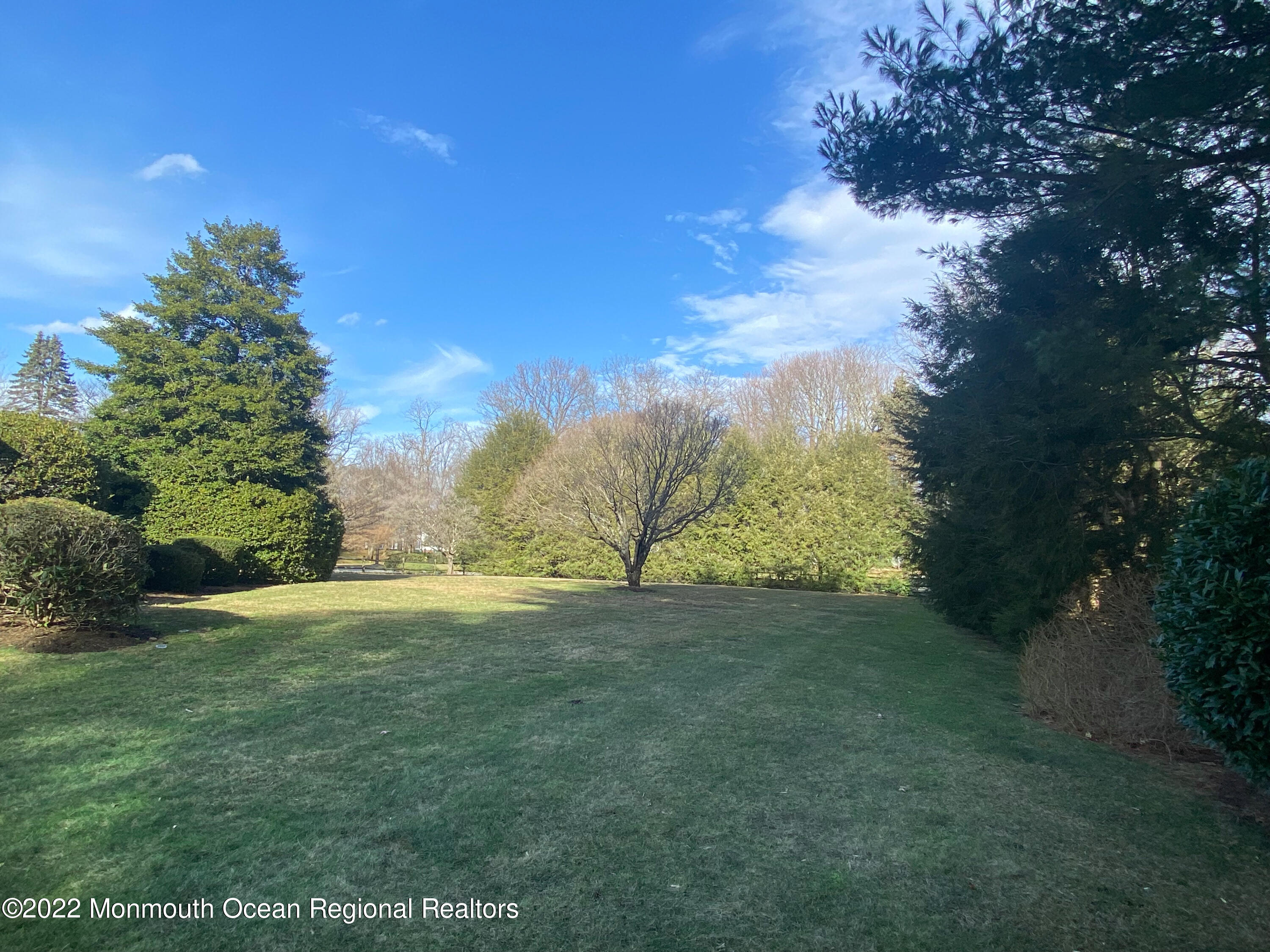 2 Woods End Road Rumson, NJ 07760 - Photo 33 of 35 a view of an outdoor space and yard