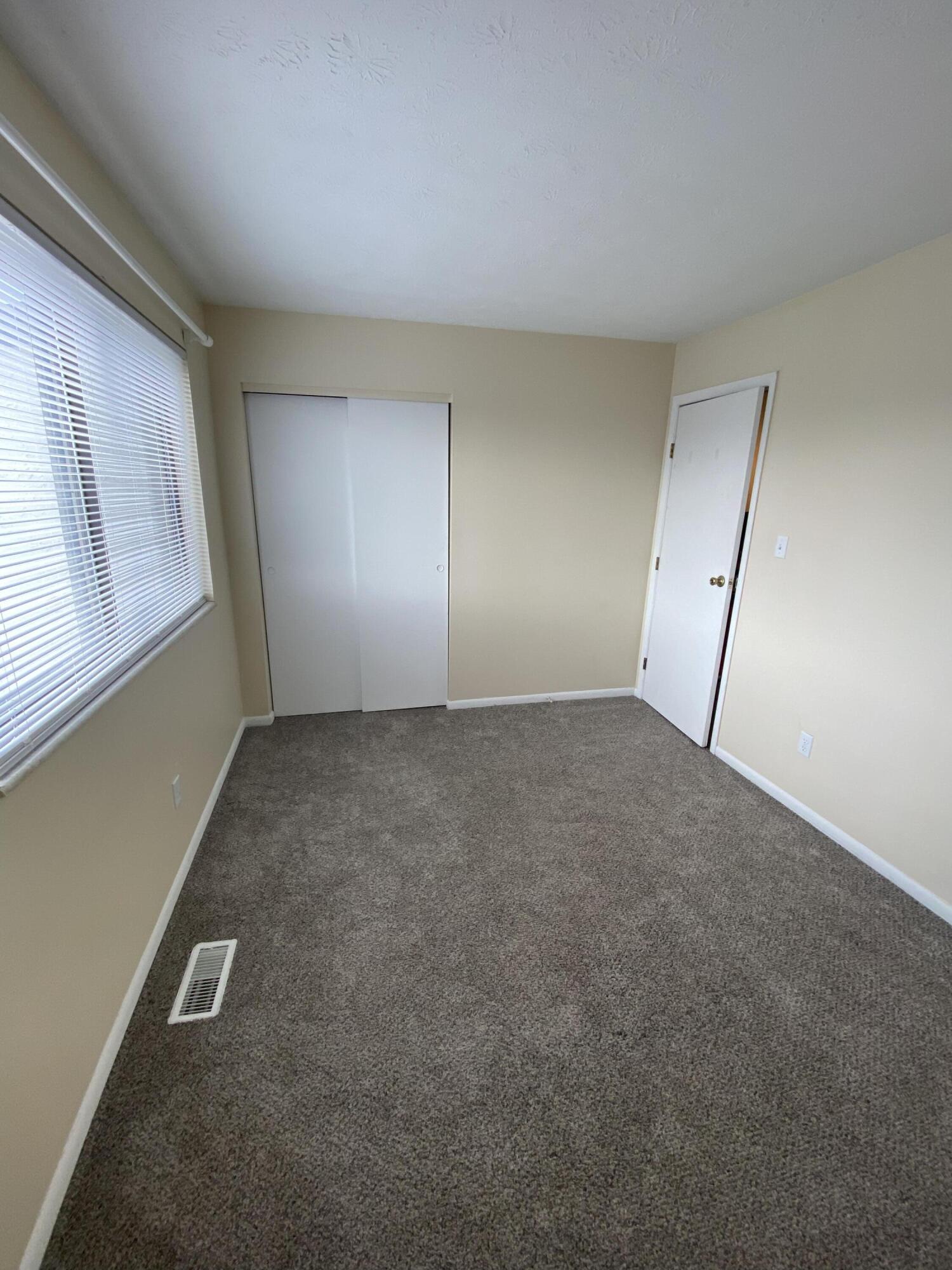 613 Villa Road, Unit F Springfield, OH 45503 - Photo 13 of 14