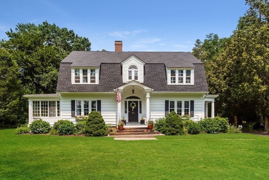 169 Crescent Road Longmeadow, MA 01106 - Photo 1 of 37 Gallery Image 1