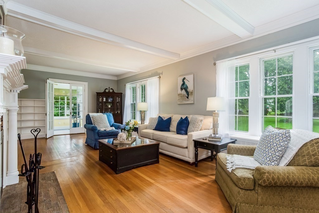 169 Crescent Road Longmeadow, MA 01106 - Photo 11 of 37 Gallery Image 11