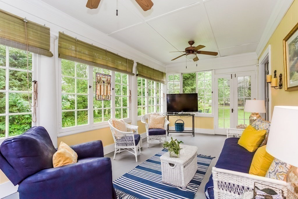 169 Crescent Road Longmeadow, MA 01106 - Photo 13 of 37 Gallery Image 13