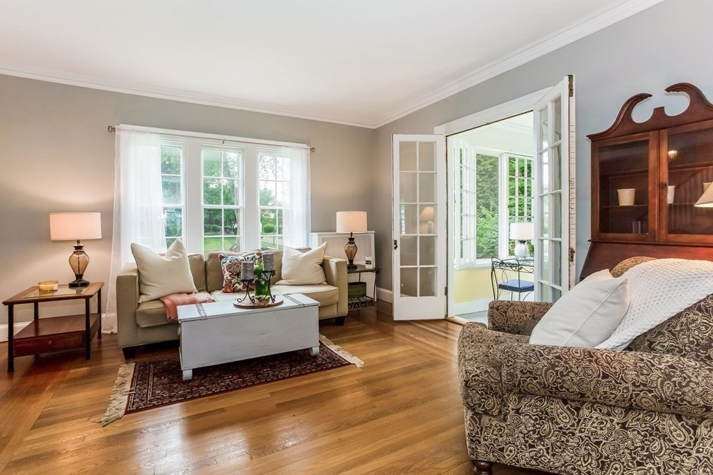 169 Crescent Road Longmeadow, MA 01106 - Photo 15 of 37 Gallery Image 15