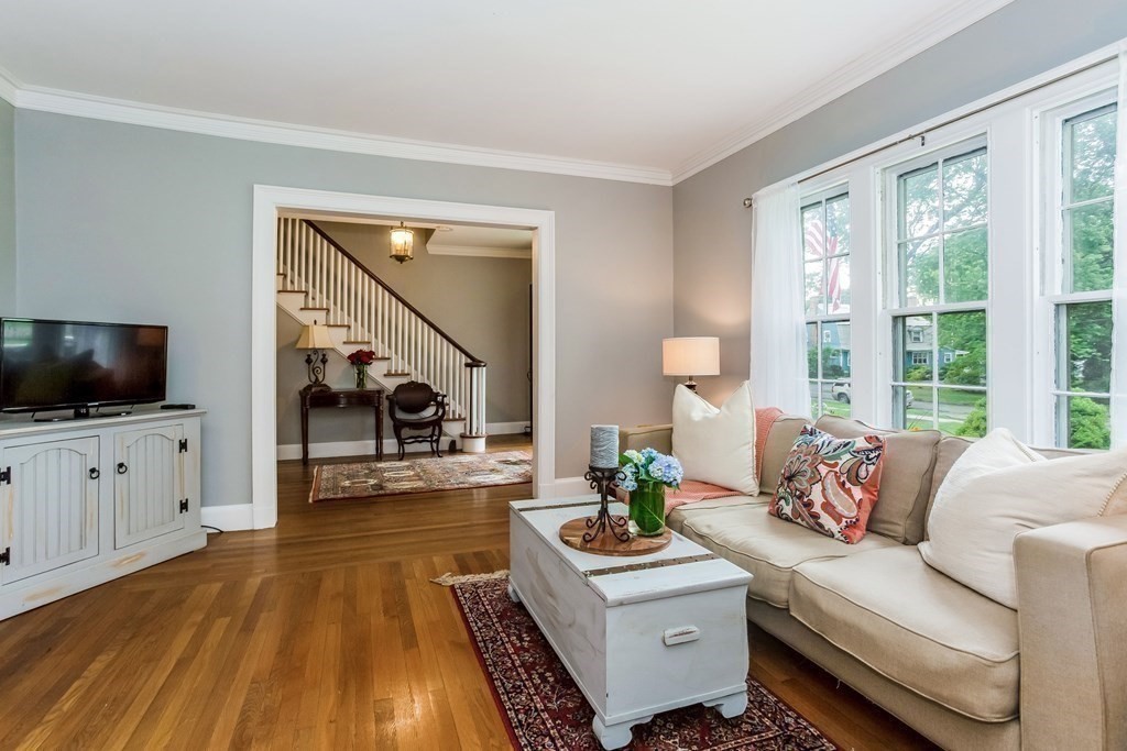 169 Crescent Road Longmeadow, MA 01106 - Photo 16 of 37 Gallery Image 16