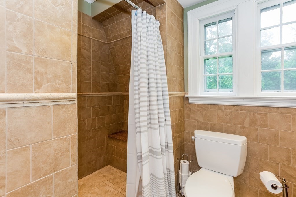 169 Crescent Road Longmeadow, MA 01106 - Photo 24 of 37 Gallery Image 24