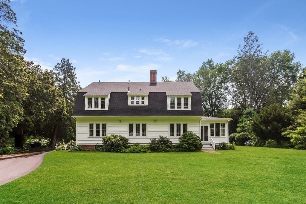 169 Crescent Road Longmeadow, MA 01106 - Photo 31 of 37 Gallery Image 31