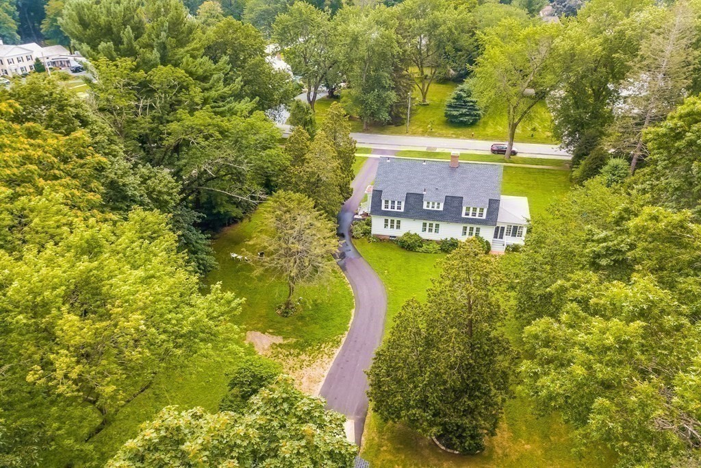 169 Crescent Road Longmeadow, MA 01106 - Photo 32 of 37 Gallery Image 32