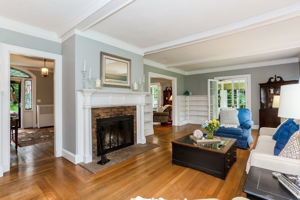 169 Crescent Road Longmeadow, MA 01106 - Photo 9 of 37 Gallery Image 9
