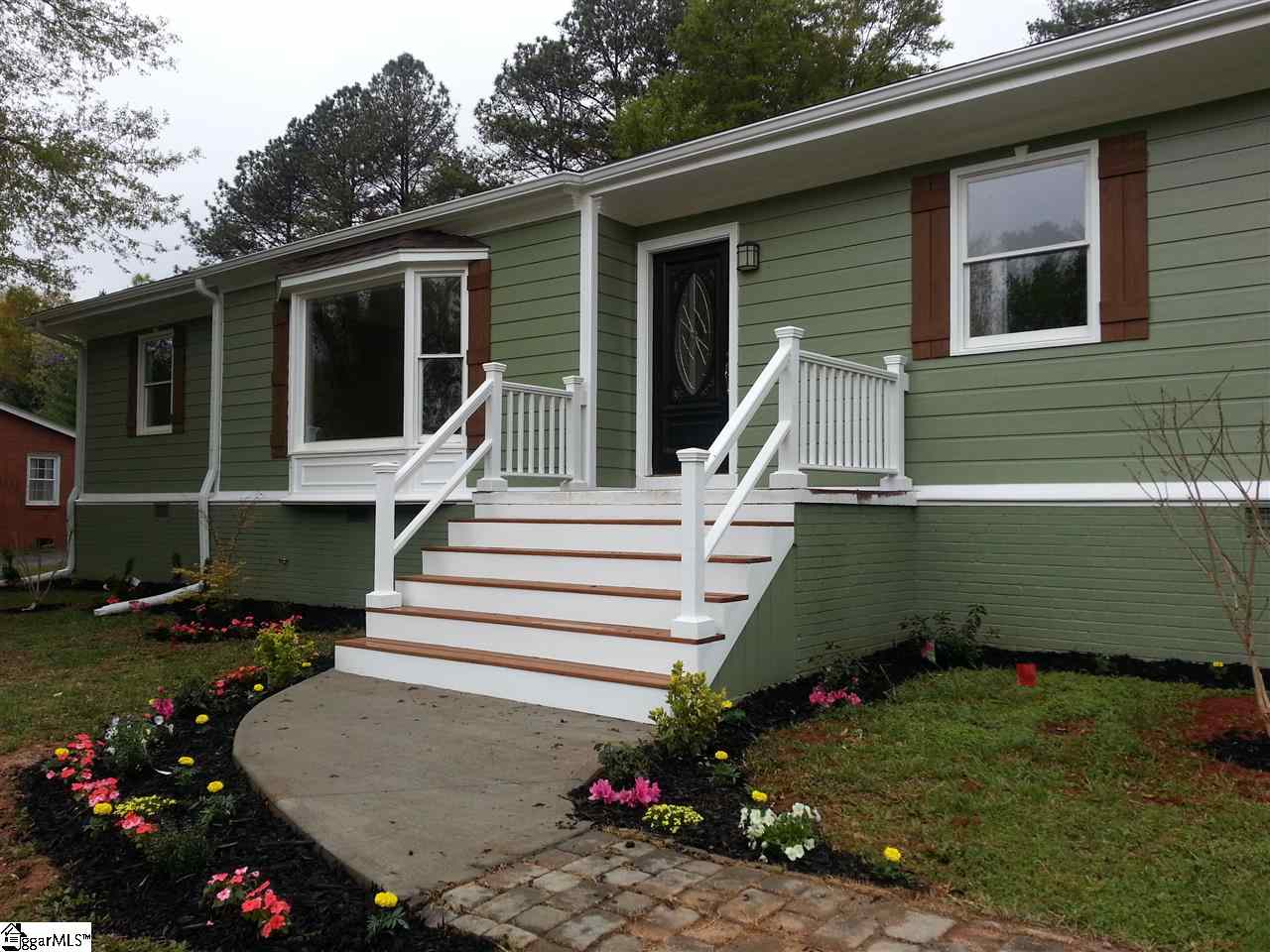 100 State Rd S-23-927 Mauldin, SC 29662 - Photo 1 of 1