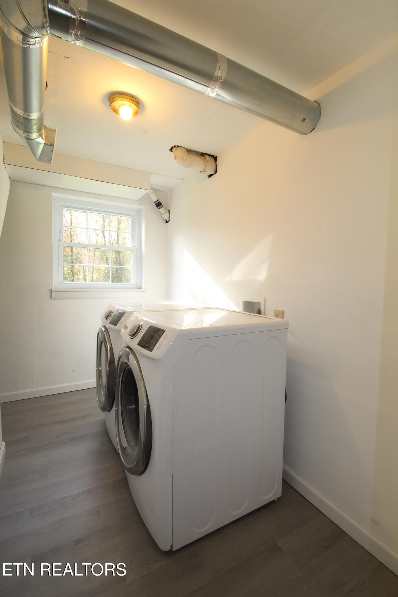 4525 East End Road Knoxville, TN 37920 - Photo 27 of 40 IMG_0244