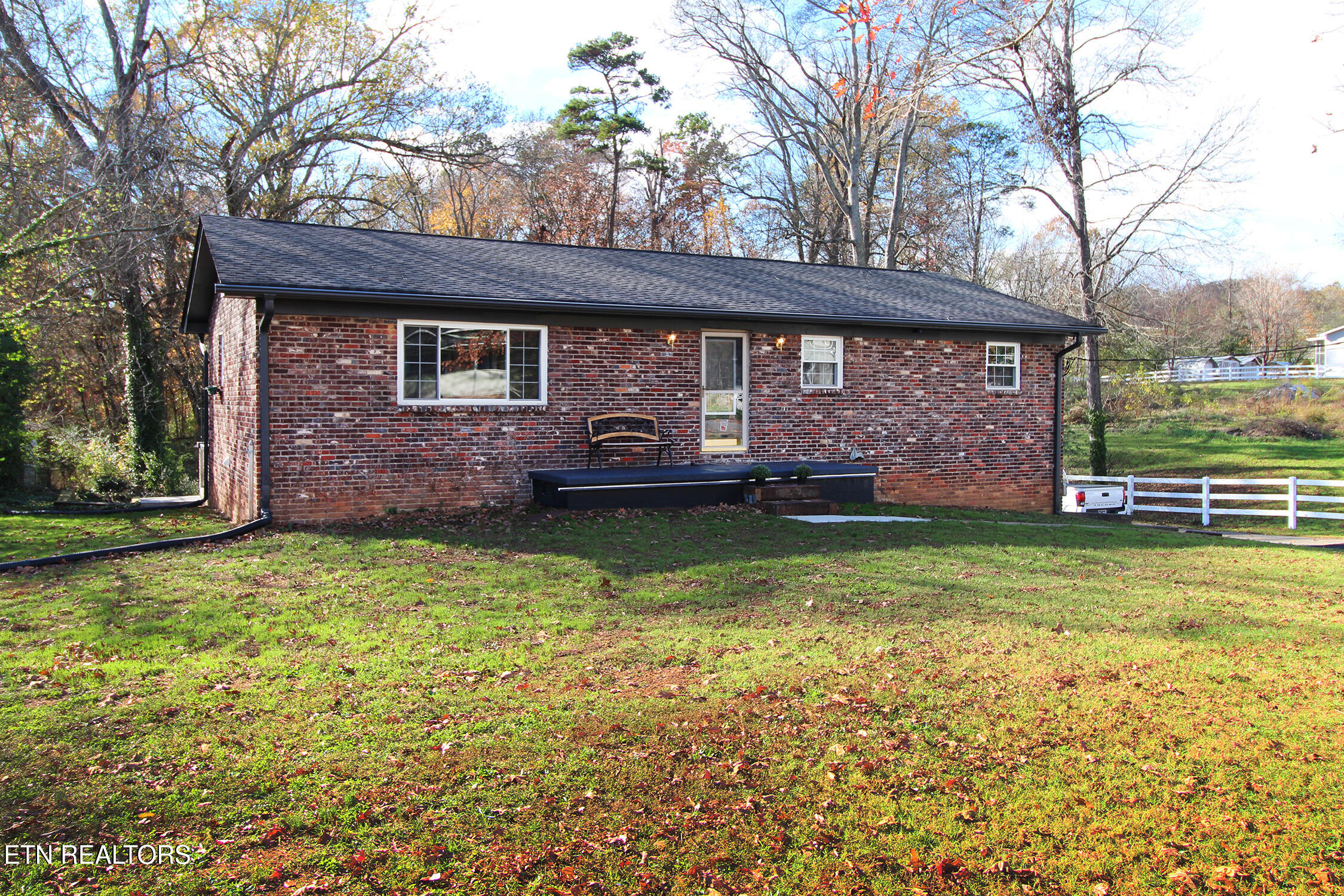 4525 East End Road Knoxville, TN 37920 - Photo 39 of 40 IMG_0211