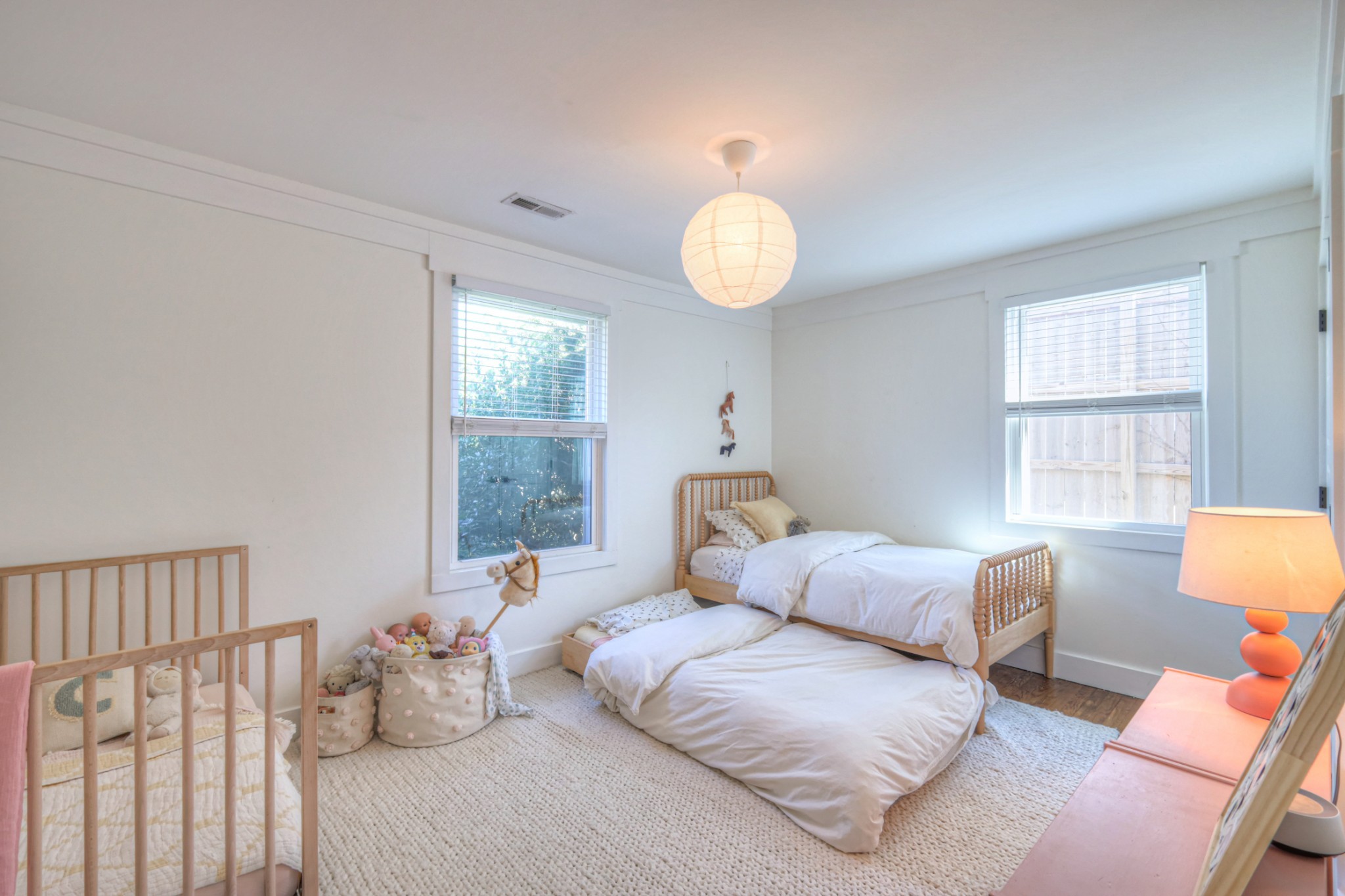 691 Harding Place Nashville, TN 37211 - Photo 18 of 54 a living room with furniture chess table and a window