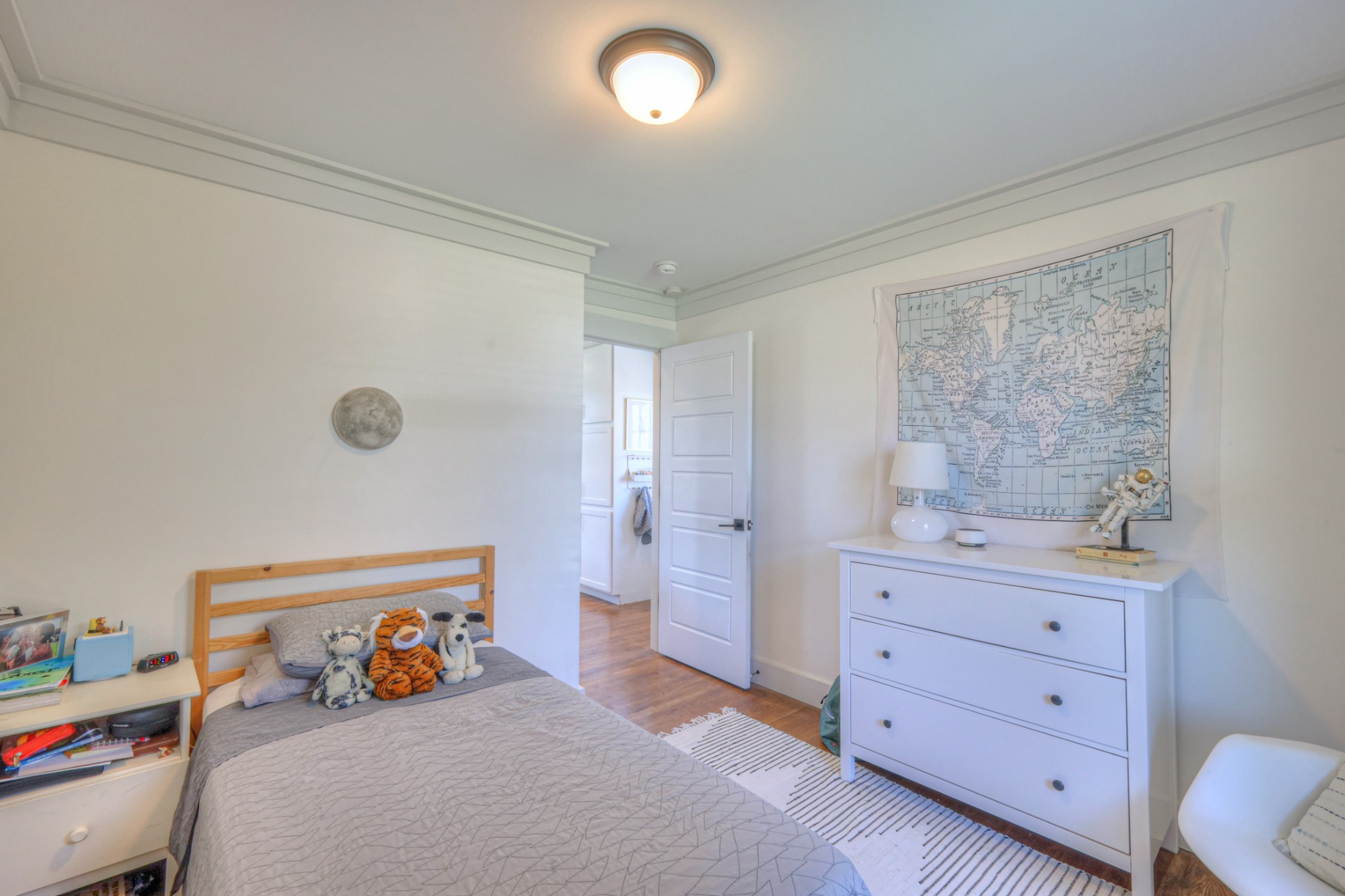 691 Harding Place Nashville, TN 37211 - Photo 32 of 54 a bedroom with a bed and closet