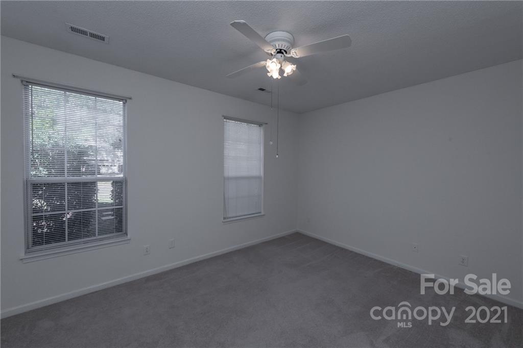11813 Old Timber Road Charlotte, NC 28269 - Photo 18 of 28 Gallery Image 18