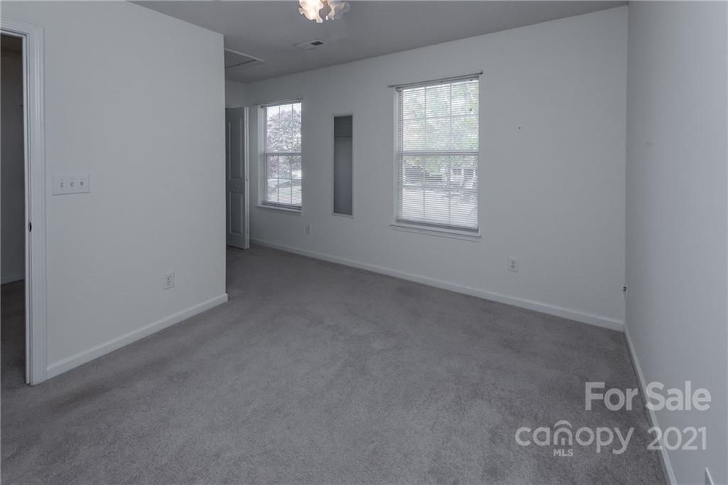 11813 Old Timber Road Charlotte, NC 28269 - Photo 20 of 28 Gallery Image 20